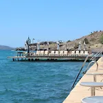 Moon Beach&Hotel